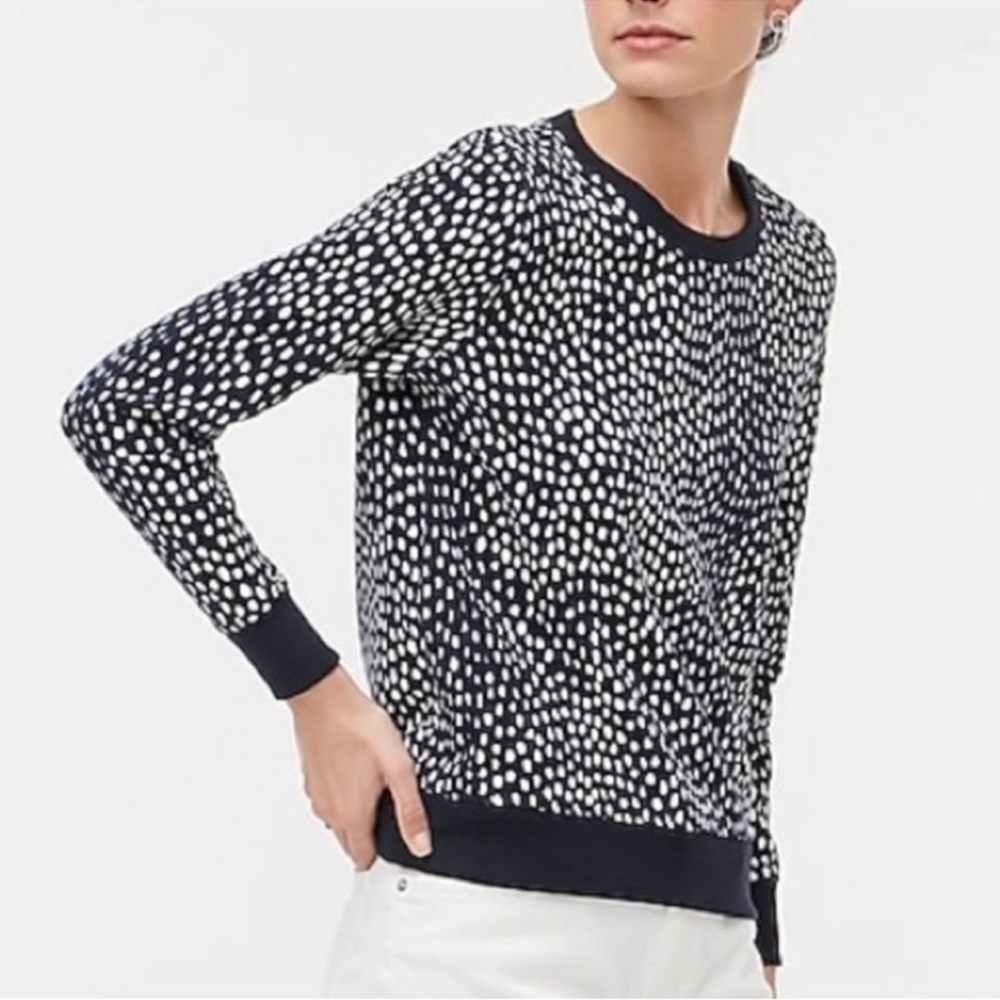 J.CREW FACTORY PRINTED CREWNECK
SWEATSHIRT, SIZE XL, NWOT.